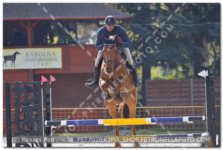 A kép az eredeti csökkentett reprezentációja