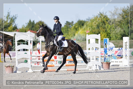 A kép az eredeti csökkentett reprezentációja