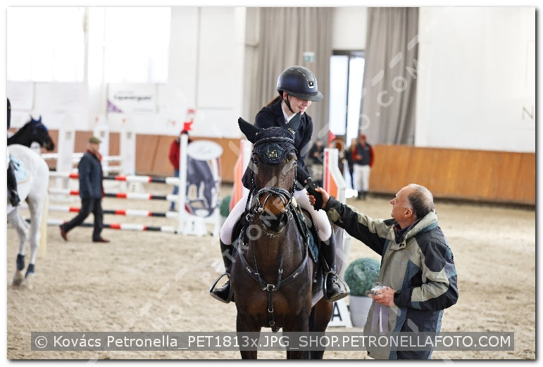 A kép az eredeti csökkentett reprezentációja
