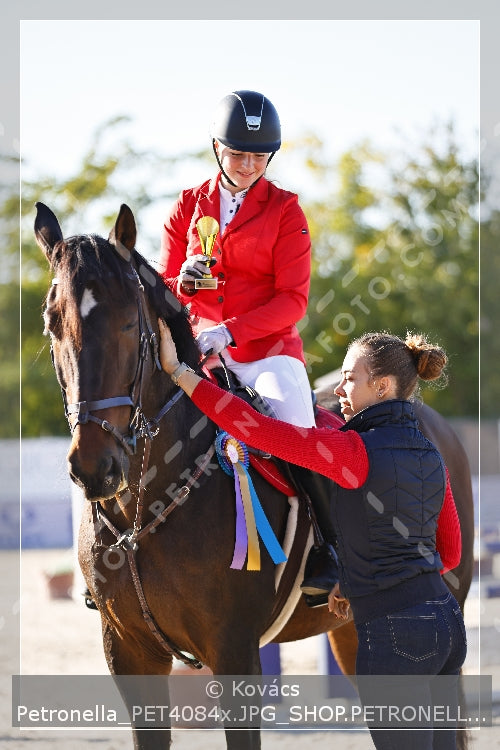 A kép az eredeti csökkentett reprezentációja