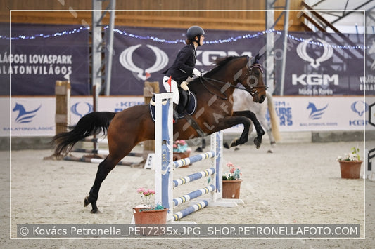 A kép az eredeti csökkentett reprezentációja