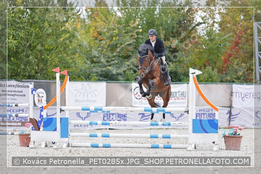 A kép az eredeti csökkentett reprezentációja