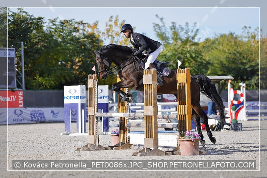 A kép az eredeti csökkentett reprezentációja