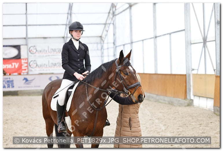 A kép az eredeti csökkentett reprezentációja