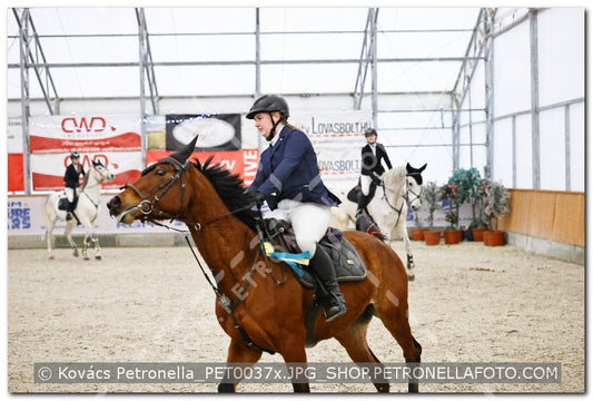 A kép az eredeti csökkentett reprezentációja