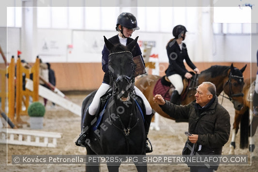 A kép az eredeti csökkentett reprezentációja