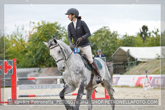 A kép az eredeti csökkentett reprezentációja