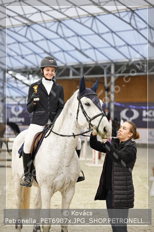 A kép az eredeti csökkentett reprezentációja