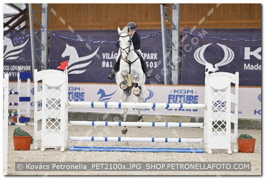 A kép az eredeti csökkentett reprezentációja
