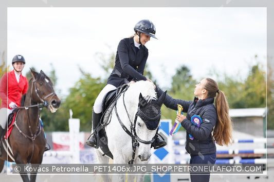 A kép az eredeti csökkentett reprezentációja
