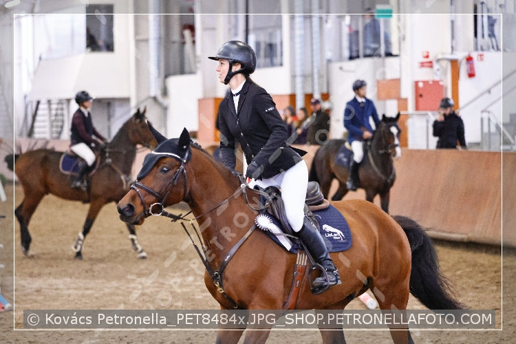 A kép az eredeti csökkentett reprezentációja
