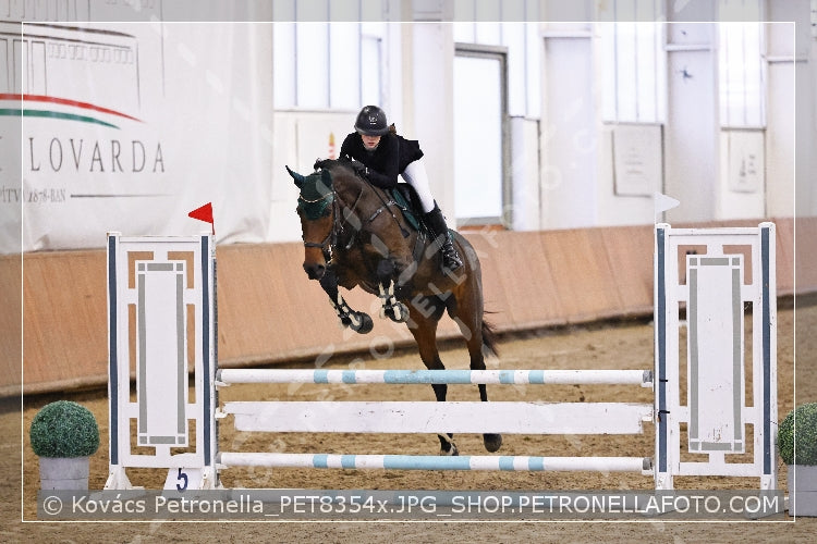 A kép az eredeti csökkentett reprezentációja