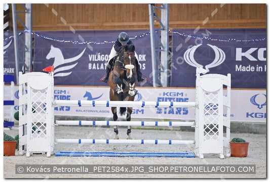 A kép az eredeti csökkentett reprezentációja