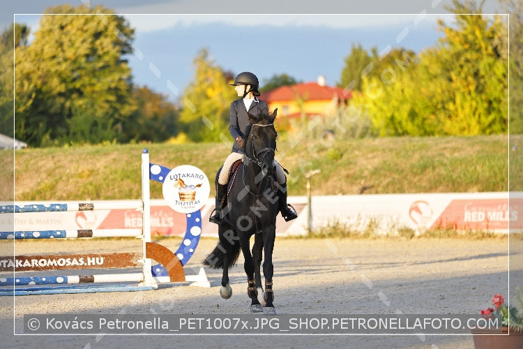 A kép az eredeti csökkentett reprezentációja
