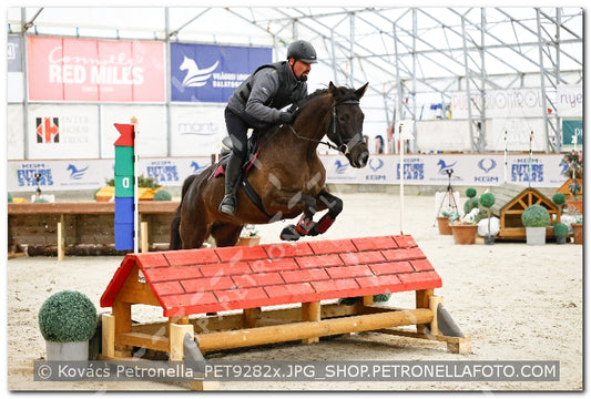 A kép az eredeti csökkentett reprezentációja