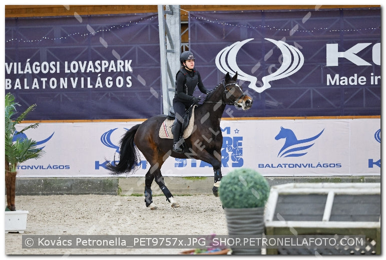 A kép az eredeti csökkentett reprezentációja