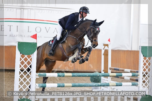 A kép az eredeti csökkentett reprezentációja