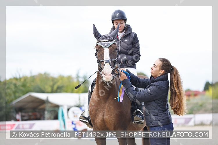 A kép az eredeti csökkentett reprezentációja