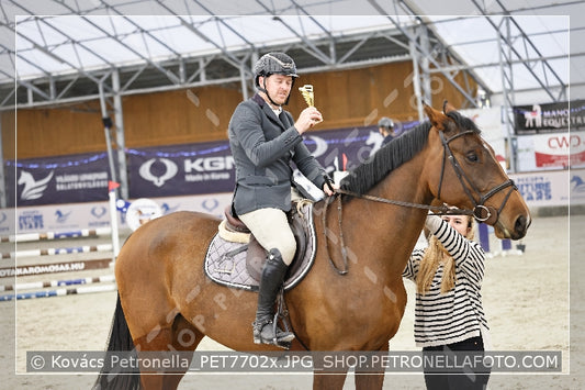 A kép az eredeti csökkentett reprezentációja