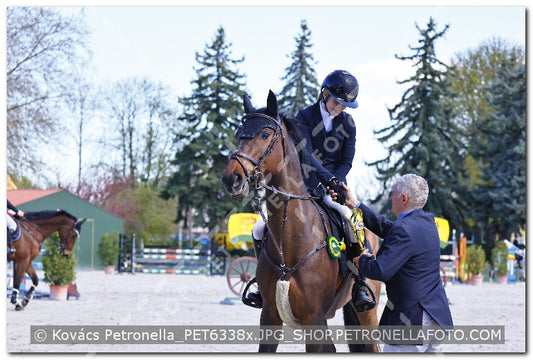 A kép az eredeti csökkentett reprezentációja