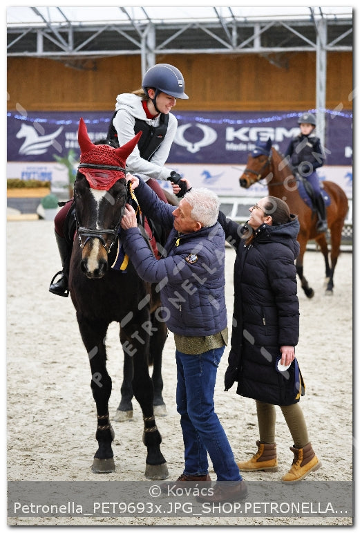 A kép az eredeti csökkentett reprezentációja