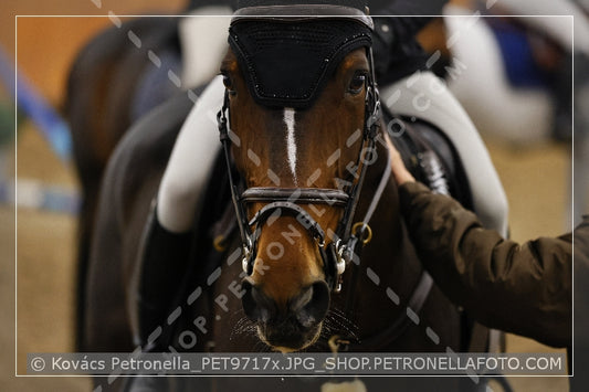 A kép az eredeti csökkentett reprezentációja