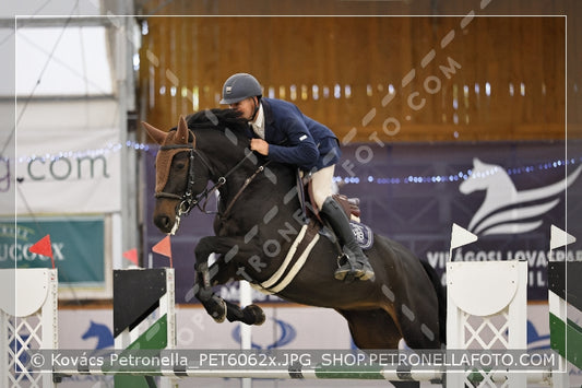 A kép az eredeti csökkentett reprezentációja