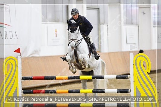 A kép az eredeti csökkentett reprezentációja