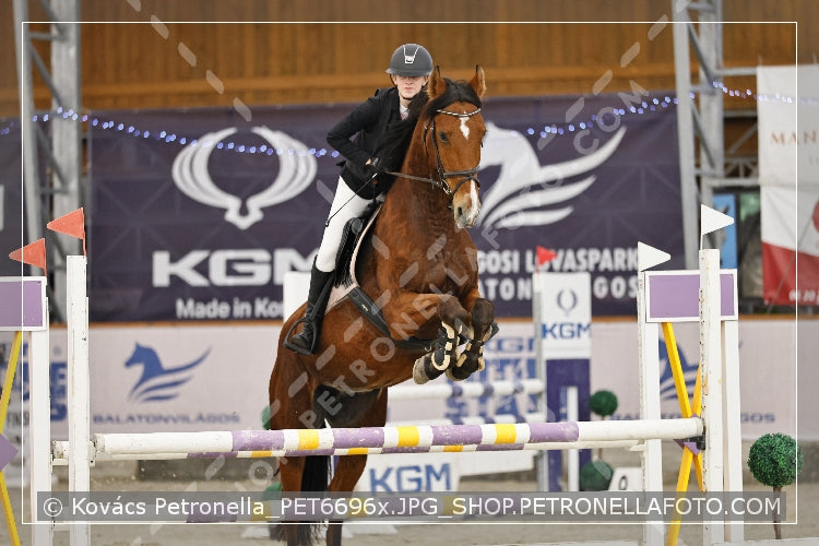 A kép az eredeti csökkentett reprezentációja