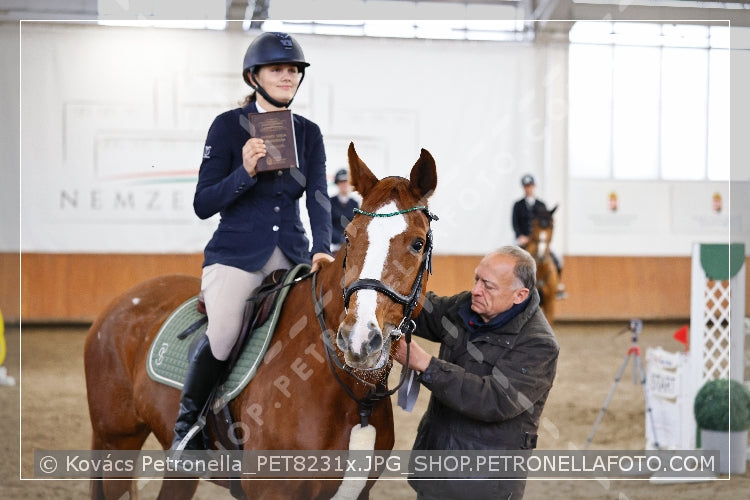 A kép az eredeti csökkentett reprezentációja