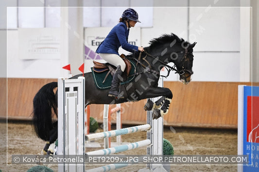 A kép az eredeti csökkentett reprezentációja