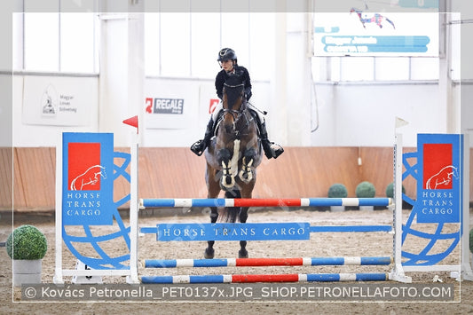 A kép az eredeti csökkentett reprezentációja