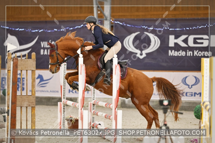 A kép az eredeti csökkentett reprezentációja