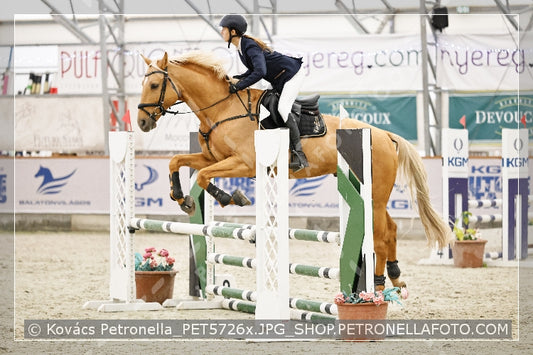 A kép az eredeti csökkentett reprezentációja