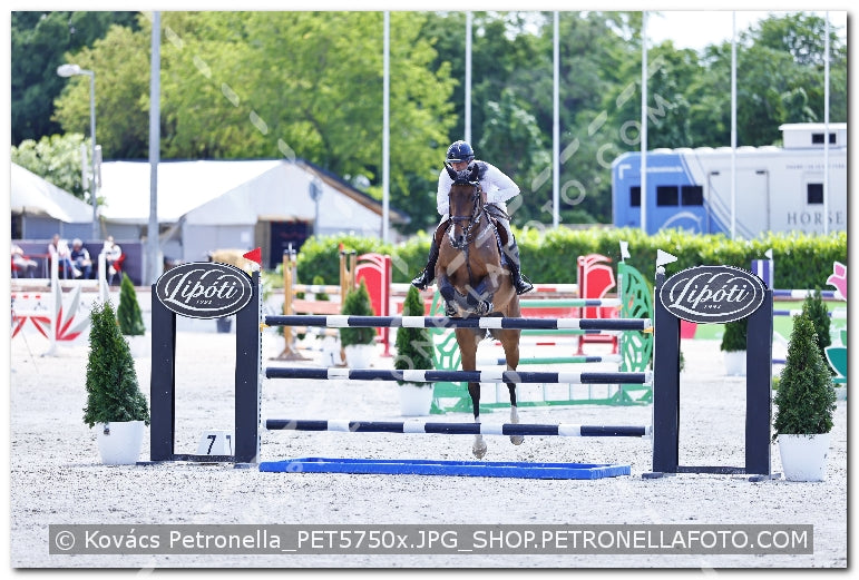 A kép az eredeti csökkentett reprezentációja