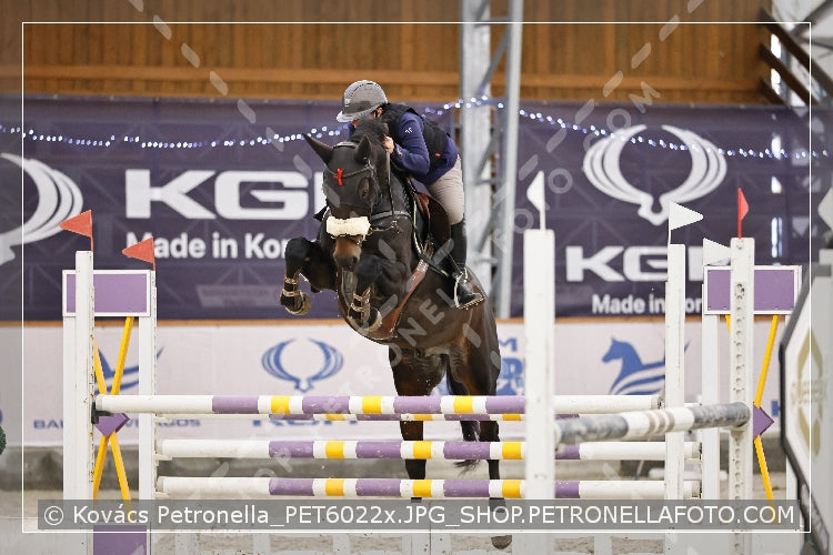 A kép az eredeti csökkentett reprezentációja