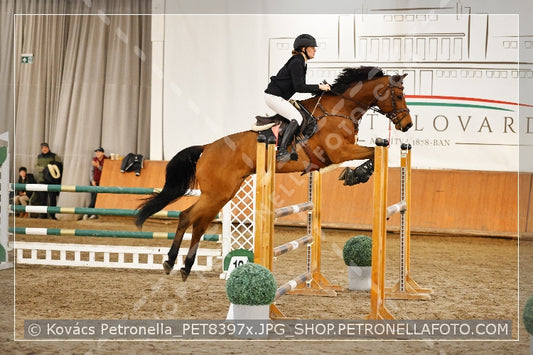 A kép az eredeti csökkentett reprezentációja