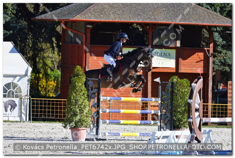 A kép az eredeti csökkentett reprezentációja