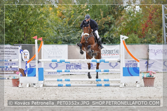 A kép az eredeti csökkentett reprezentációja