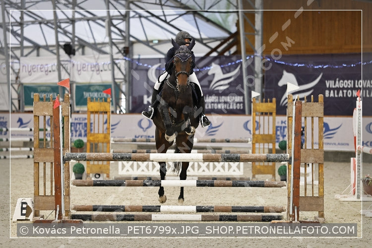 A kép az eredeti csökkentett reprezentációja