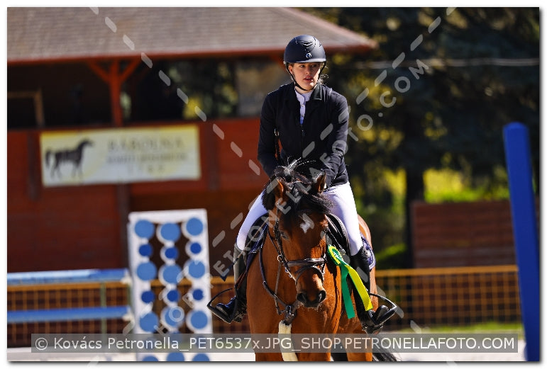 A kép az eredeti csökkentett reprezentációja