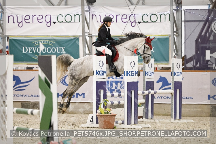 A kép az eredeti csökkentett reprezentációja