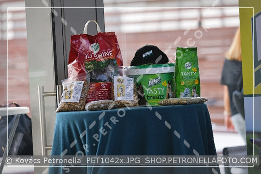 A kép az eredeti csökkentett reprezentációja