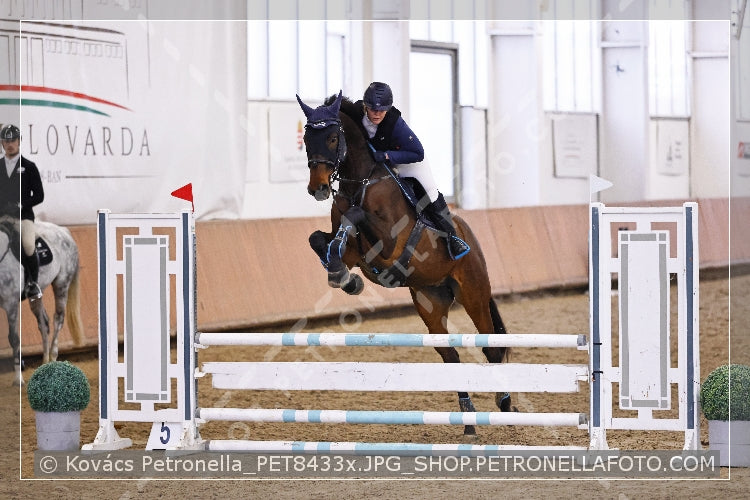 A kép az eredeti csökkentett reprezentációja