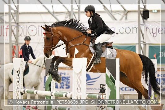 A kép az eredeti csökkentett reprezentációja