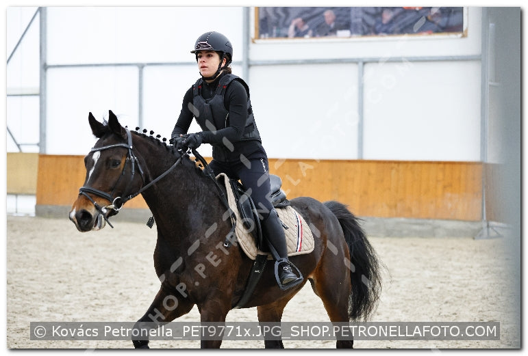 A kép az eredeti csökkentett reprezentációja