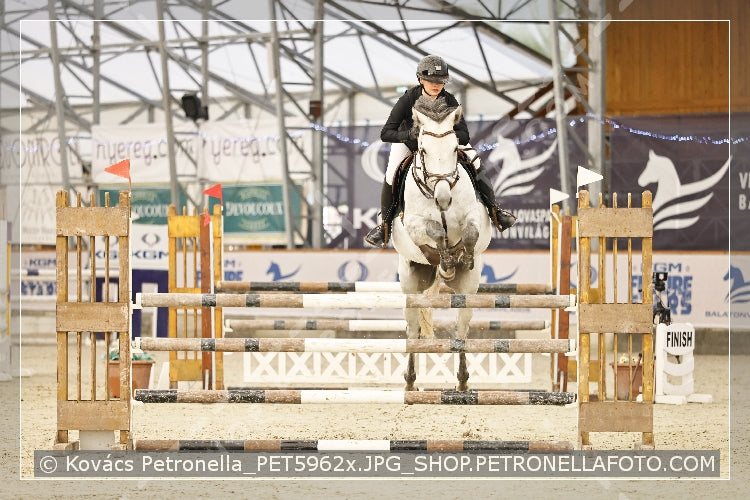 A kép az eredeti csökkentett reprezentációja