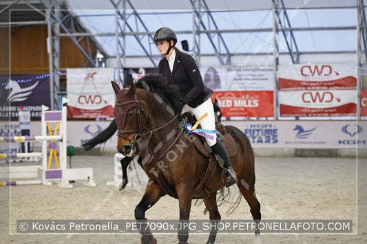 A kép az eredeti csökkentett reprezentációja