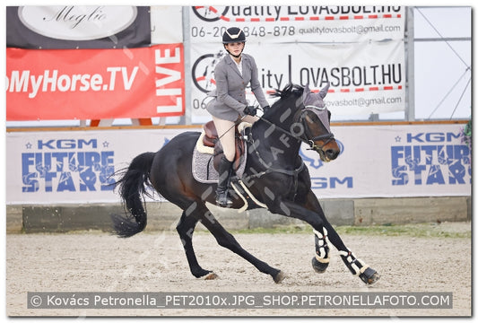 A kép az eredeti csökkentett reprezentációja