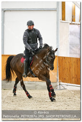 A kép az eredeti csökkentett reprezentációja